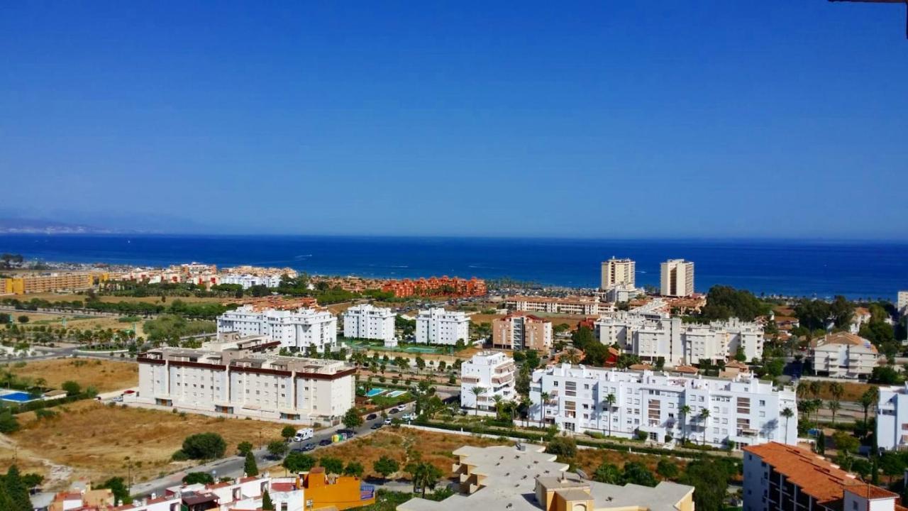 Apartamento En La Torre, La Colina Lejlighed